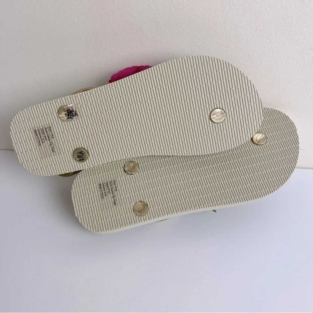 Joyfolie | Pink Flower Embellished Gold Cassia Sandal Fit Flop | Girls 3 / 4